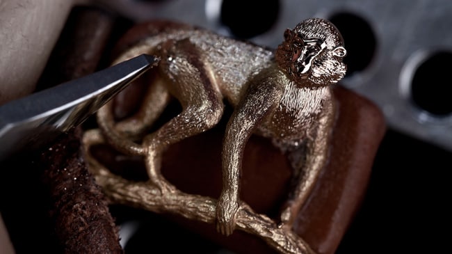 Jaquet Droz, Petite Heure Minute Relief Monkey: J005023281, Sculpting Workshop