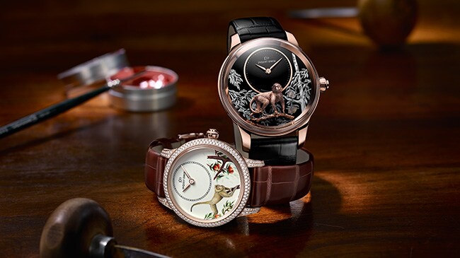 Jaquet Droz, Petite Heure Minute Monkey, Ambiance