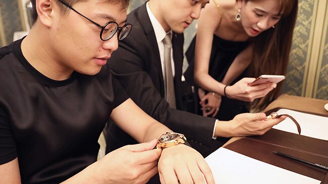Jaquet Droz, Culture Lecture at Beijing, fitting
