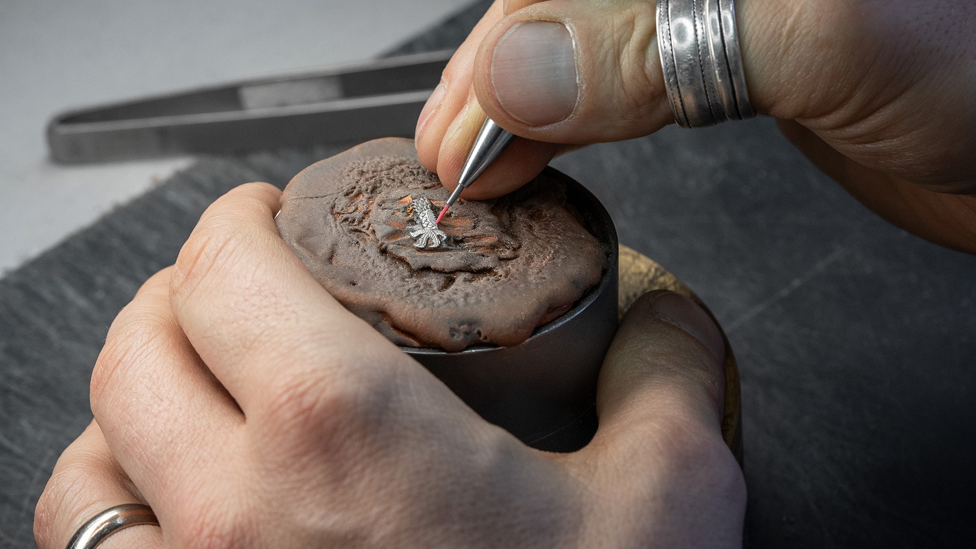 Imperial Dragon Automaton Sapphire – Opal