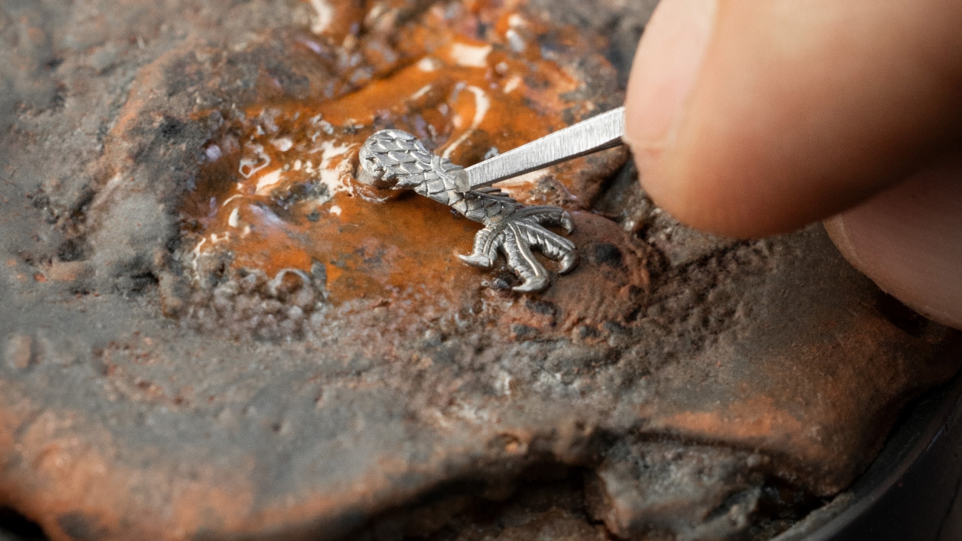 Imperial Dragon Automaton Sapphire – Opal