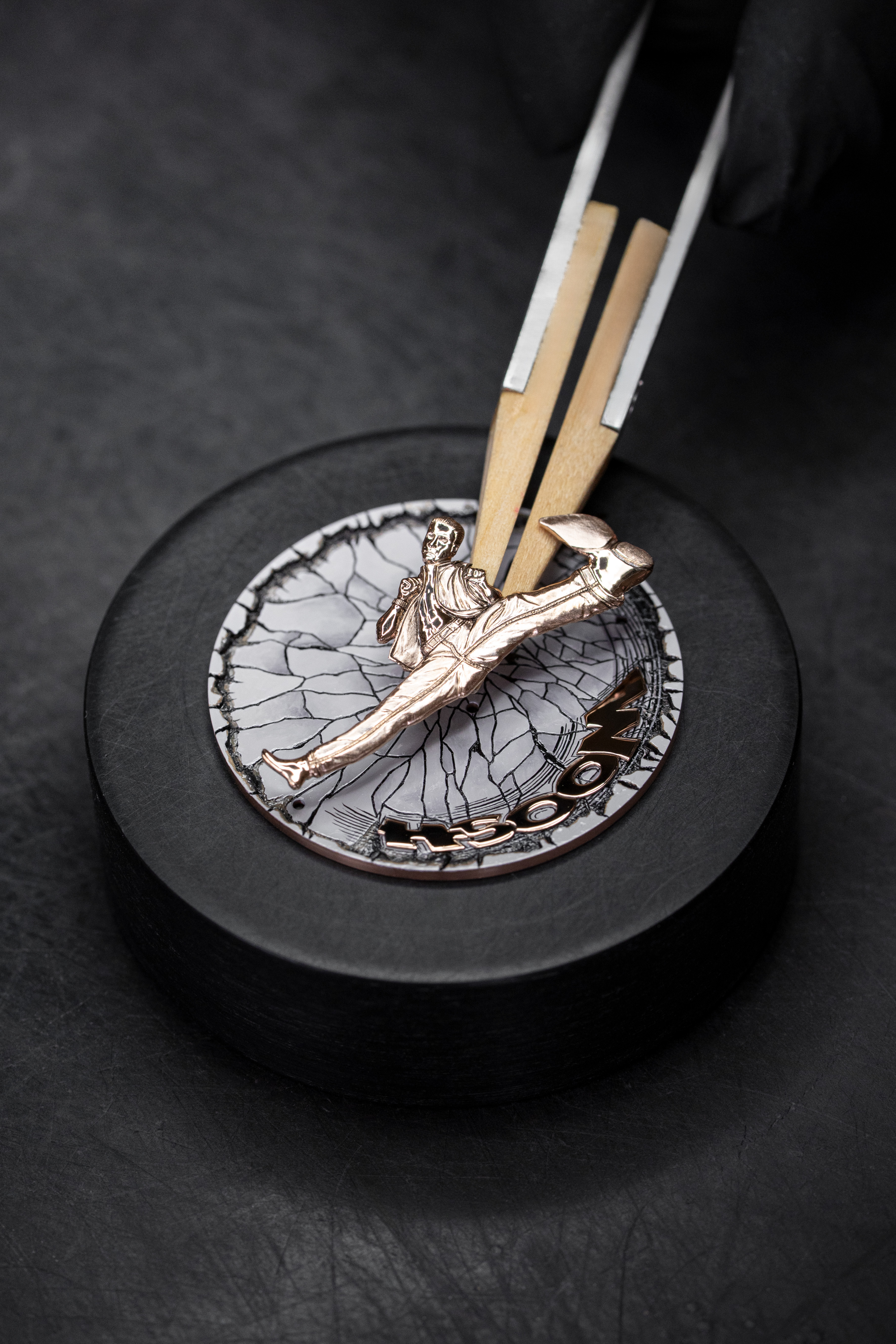 Jaquet Droz on tour: JD x JCVD