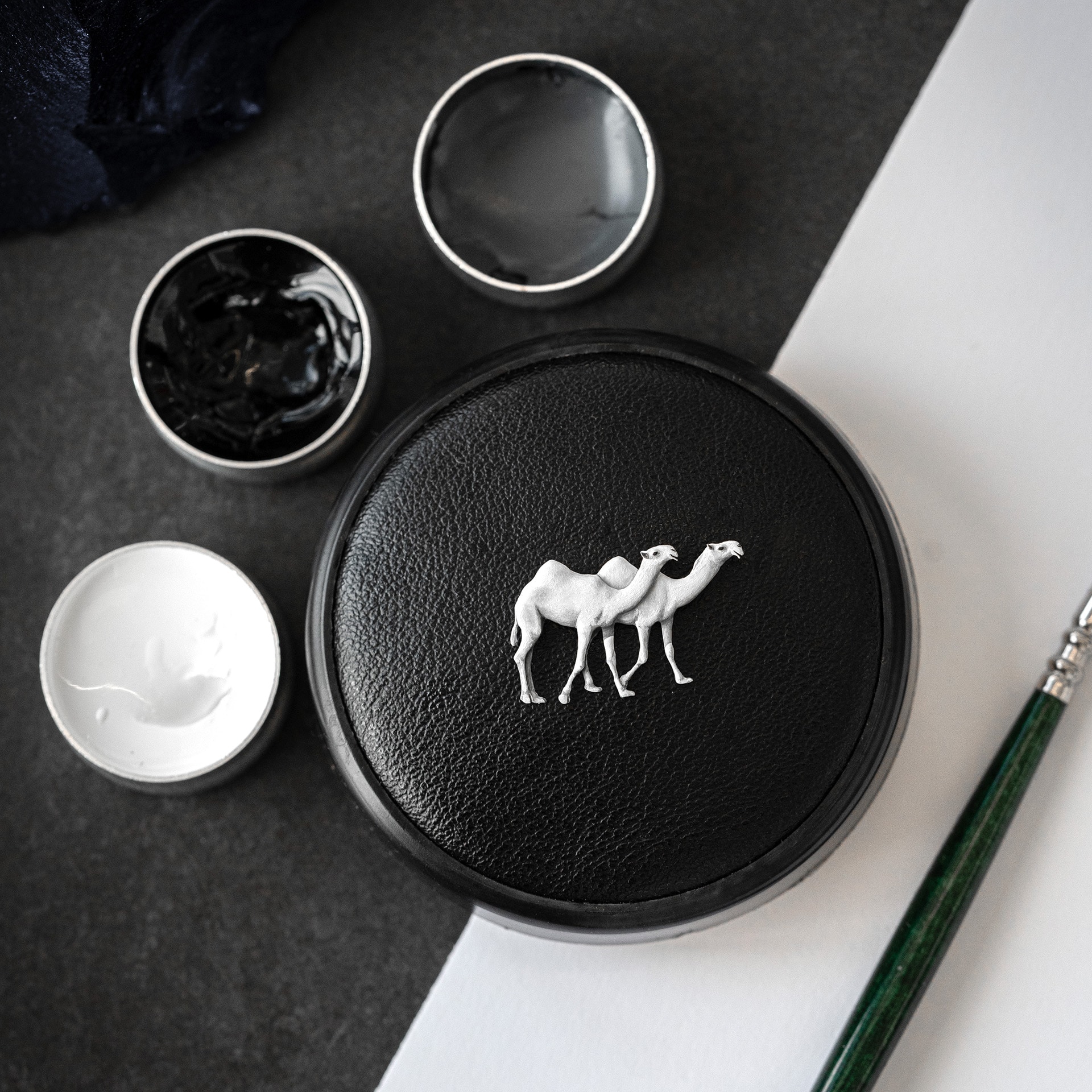 Petite Heure Minute Platinum - Camels