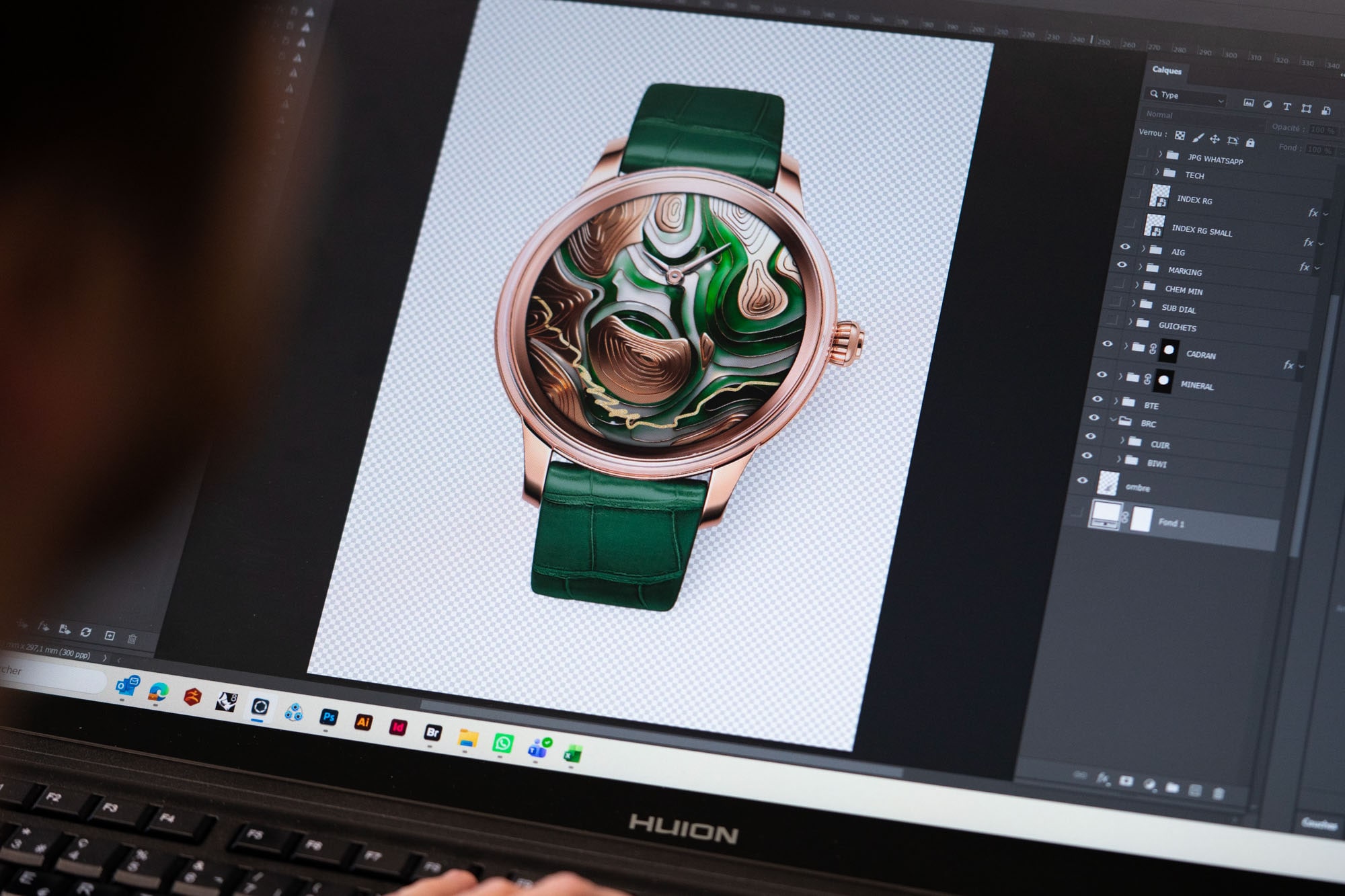 Petite Heure Minute Red Gold - Golden Road