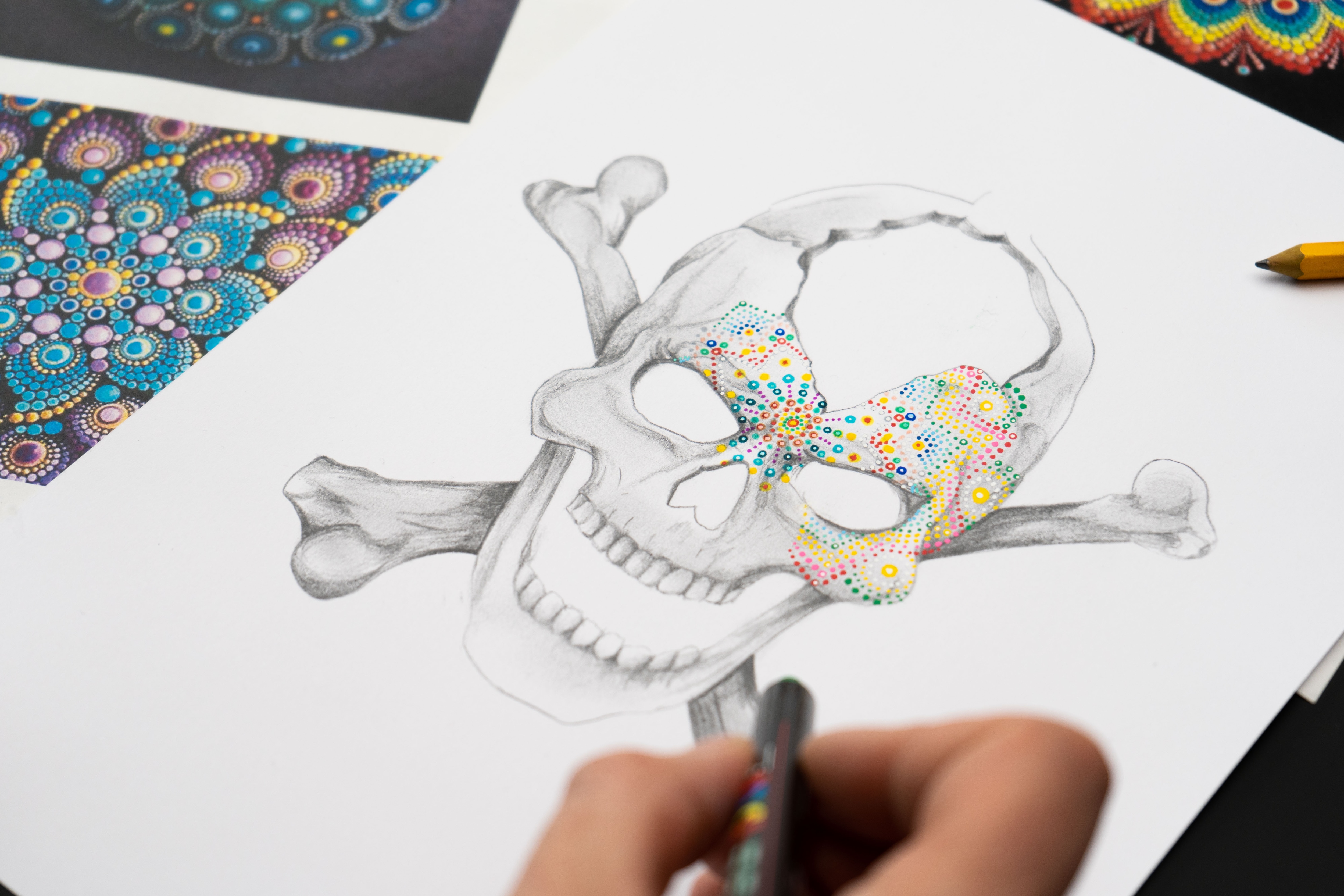 Toubillon Skelet Ceramic - Skull Pointillism | Jaquet Droz