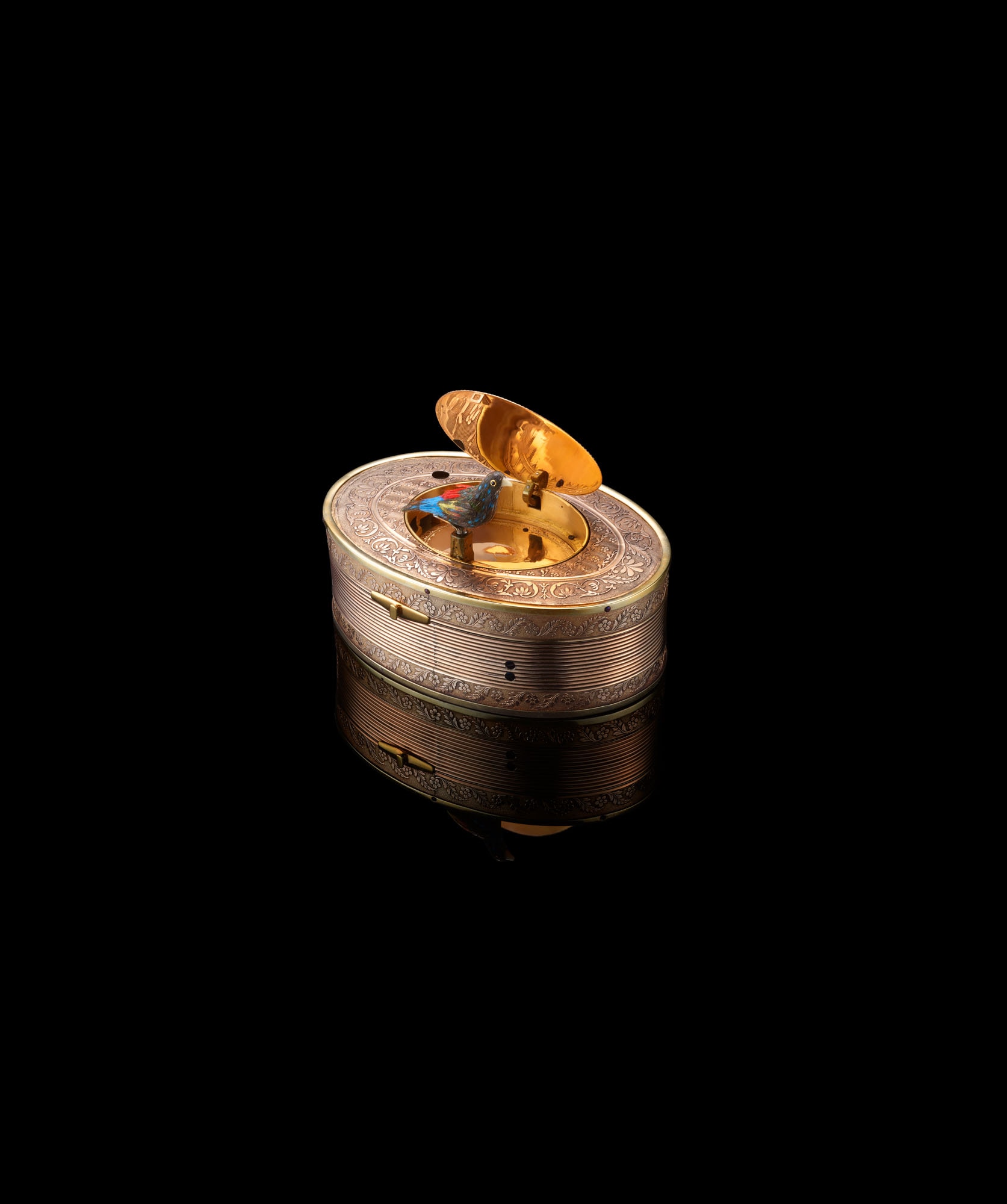 Antique Singing bird Snuff-box