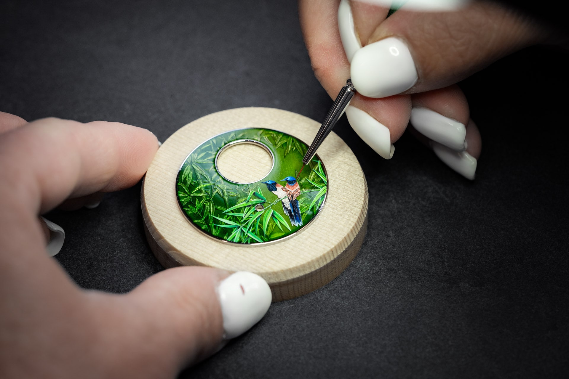 Tropical bird-themed piece, painting workshop