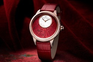 PETITE HEURE MINUTE CUPRITE: A SHIMMERING STONE FOR VALENTINE’S DAY