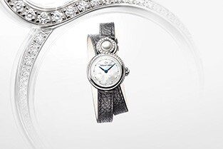 LADY 8 PETITE, AN ODE TO FEMININITY AND ELEGANCE