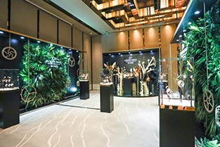 JAQUET DROZ CELEBRATES THE LAUNCH OF A UNIQUE CHINESE EDITION OF THE TROPICAL BIRD REPEATER IN BEIJING