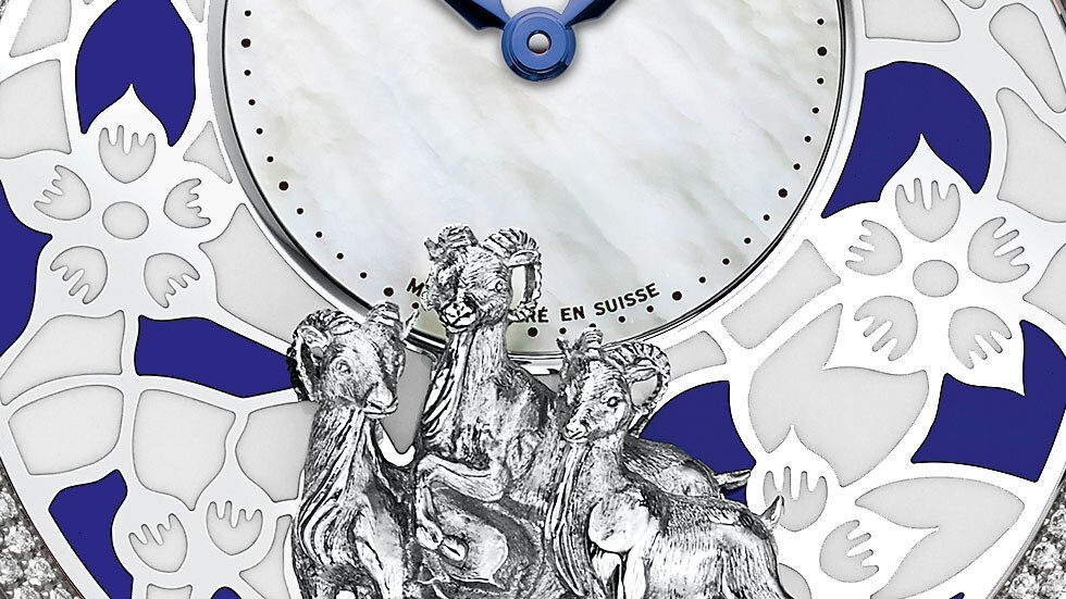J005024277_PETITE HEURE MINUTE RELIEF GOAT _ WG