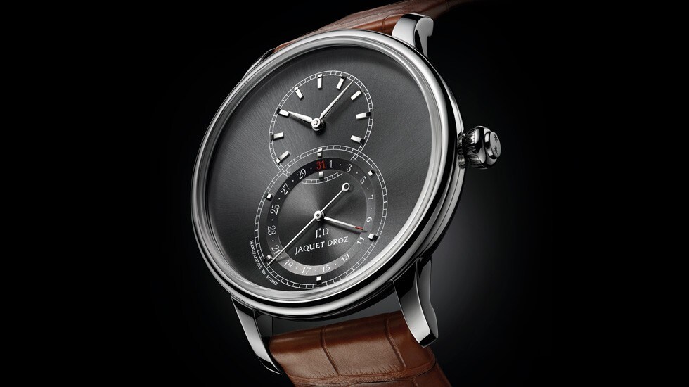 JAQUET DROZ, J007030248, GRANDE SECONDE QUANTIEME SATIN-BRUSHED ANTHRACITE, AMBIANCE