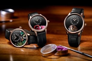NEW VERSIONS OF THE “PETITE HEURE MINUTE”